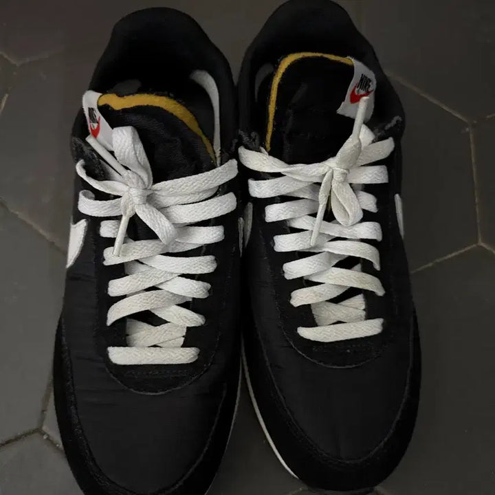 [BUNJANG] Nike Tailwind 250 Running Shoes / 나이키 테일윈드 250