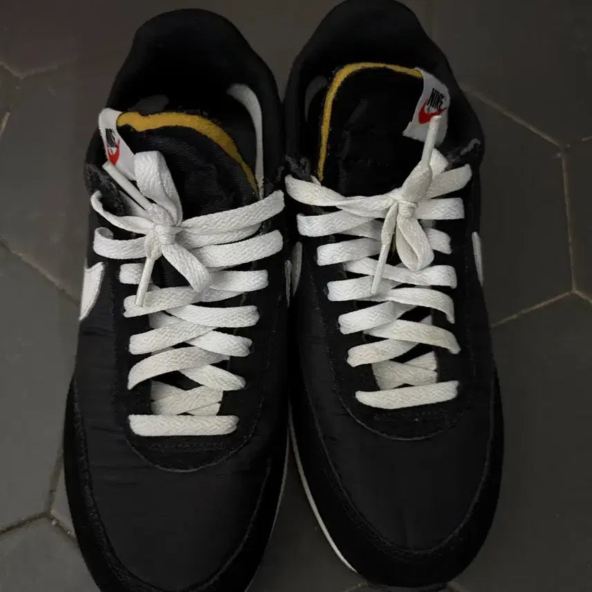 [BUNJANG] Nike Tailwind 250 Running Shoes / 나이키 테일윈드 250