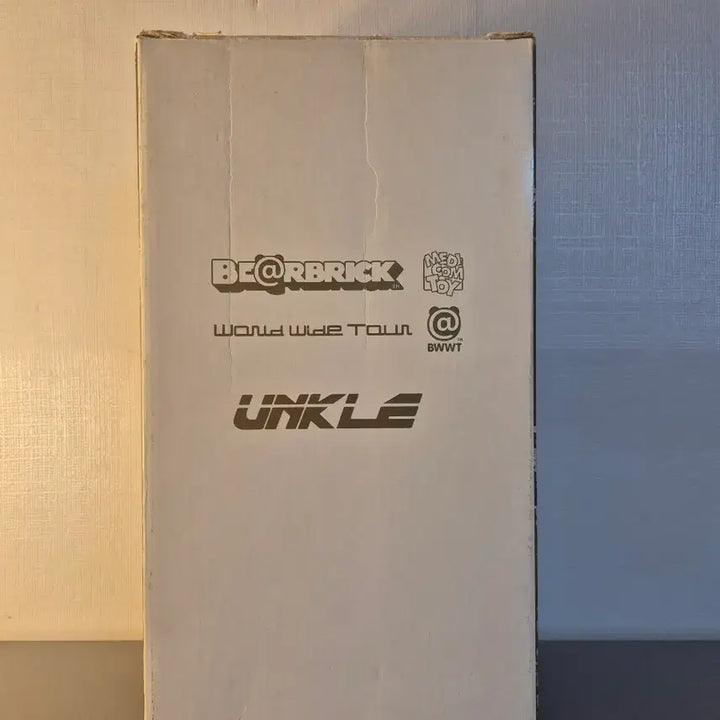 [BUNJANG] Bearbrick UNKLE x Futura 400% (BWWT Limited Edition) / 베어브릭 400% UNKLE x Futura (BWWT 한정판
