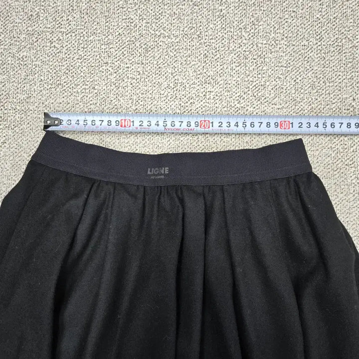 [BUNJANG] SJSJ Cashmere Blend Black Flare Long Skirt / 0935.SJSJ 캐시블랜딩 24SS 블랙 플레어 롱 스커트 64