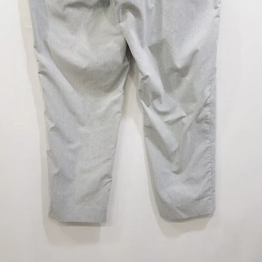 [BUNJANG] Uniqlo Striped Classic Straight Leg Pants / 유니클로 스트라이프 클래식 일자 바지 남35 Q13