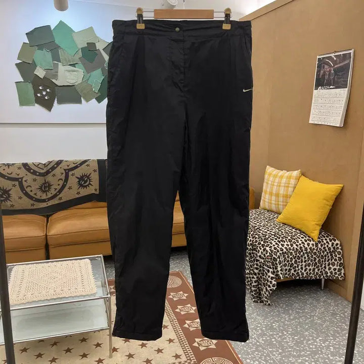 [BUNJANG] Nike Vintage Sporty Warm-up Track Pants M / 나이키 빈티지 스포티 웜업 바람막이 트랙팬츠 M C10084