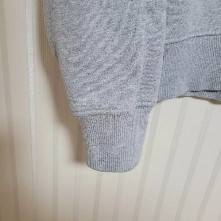 [BUNJANG] Ami Gray Heart Embroidery Sweatshirt / [S] 아미 그레이 하트자수 맨투맨