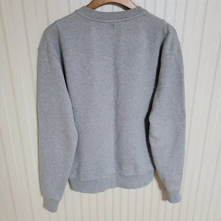[BUNJANG] Ami Gray Heart Embroidery Sweatshirt / [S] 아미 그레이 하트자수 맨투맨