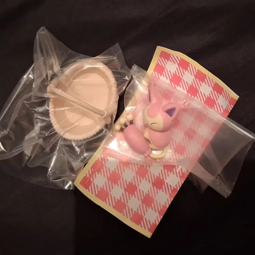 [SOLD OUT] 포켓몬 에나비 가챠 고양이 피규어 리멘트 테라리움 인형