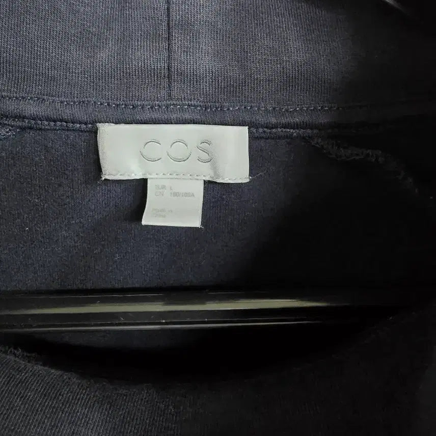 [BUNJANG] COS Black Turtleneck Long Sleeve T-shirt / COS 코스 블랙 목폴라 긴팔 티셔츠 (1813)
