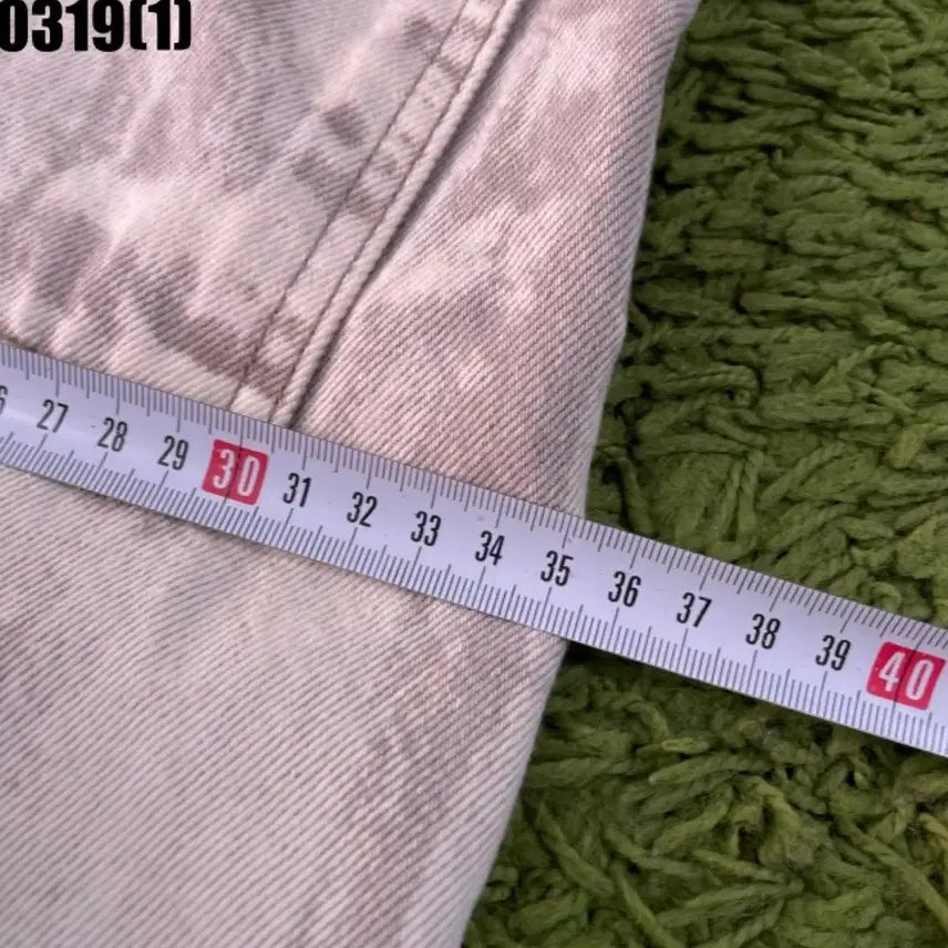 [SOLD OUT] Yiyae 워싱 데님팬츠 30 이예