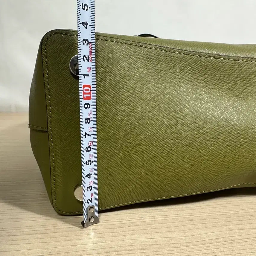[BUNJANG] Michael Kors Saffiano Leather Tote Bag Olive / 마이클코어스 사피아노 토트백 올리브색