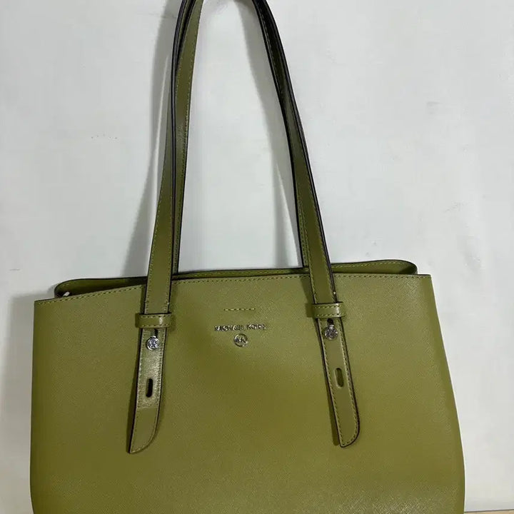 [BUNJANG] Michael Kors Saffiano Leather Tote Bag Olive / 마이클코어스 사피아노 토트백 올리브색