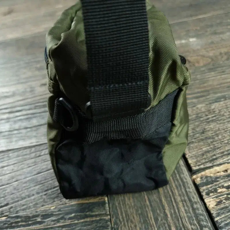 [BUNJANG] MSCHF Big Logo Nylon Crossbody Bag / 미스치프 빅로고 나일론 크로스백 카키 M19484