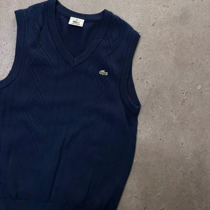 [BUNJANG] Lacoste Knit Vest / 라코스테 니트 조끼[2249]
