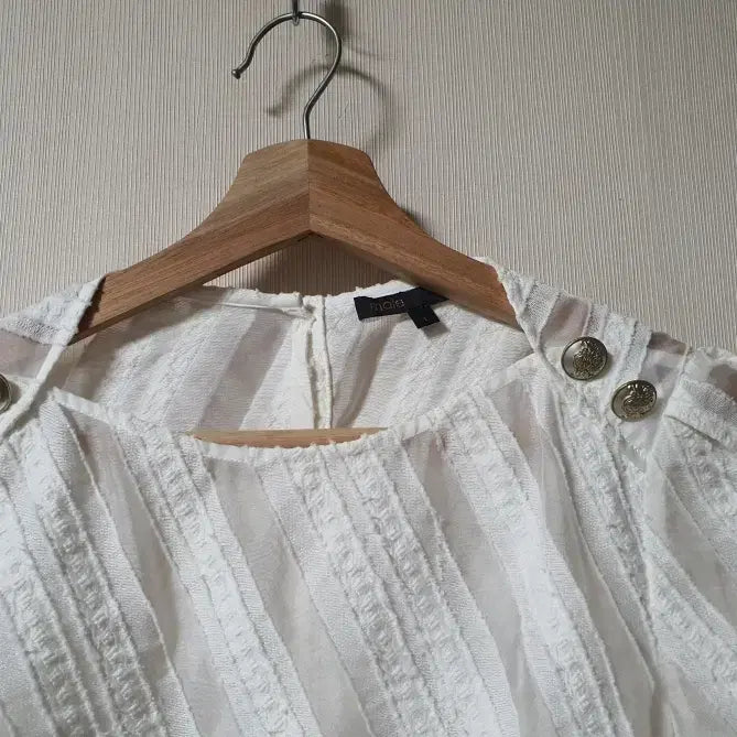 [BUNJANG] Maje Organza Detail Blouse - Size 1 / 마쥬 maje 오간자 디테일 블라우스 1 사이즈  정품