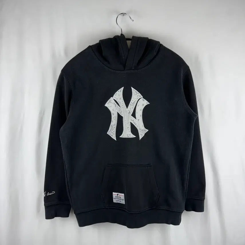 [BUNJANG] New Era New York Yankees Hoodie - Black / 150) 뉴에라 키즈/우먼스 뉴욕양키즈 후드 티 블랙