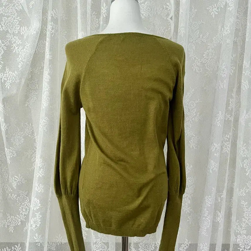 [BUNJANG] MISS SIXTY Slim Fit Knit Olive / M) 미스식스티 슬림핏 니트 올리브