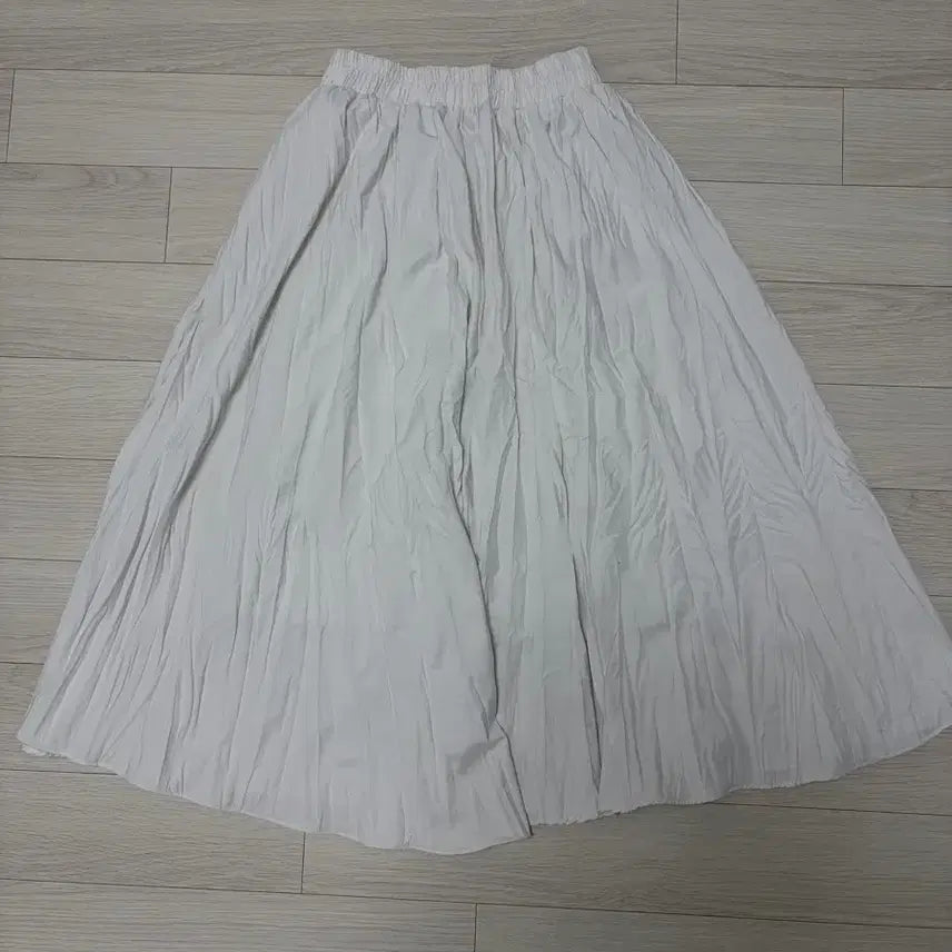 [BUNJANG] White Pleated Long Skirt / 화이트 플리츠 롱 스커트