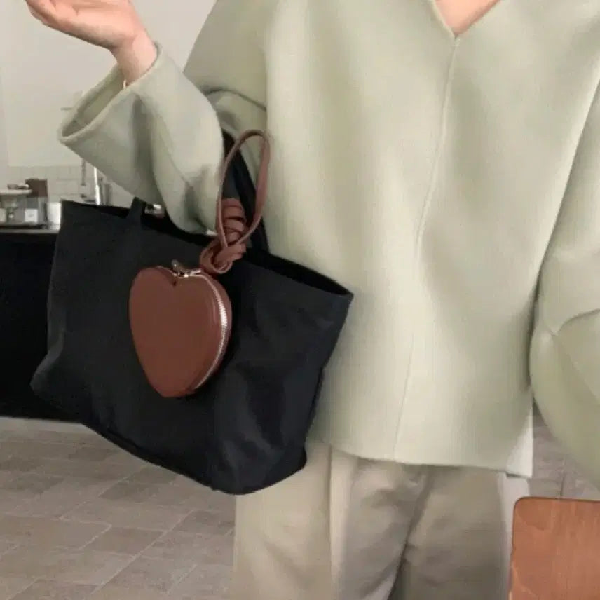 [BUNJANG] Bonggeut Soft Open Tote (Charcoal, Black) - Sealed / 봉긋 소프트오픈토트 (차콜,블랙,민트)미개봉