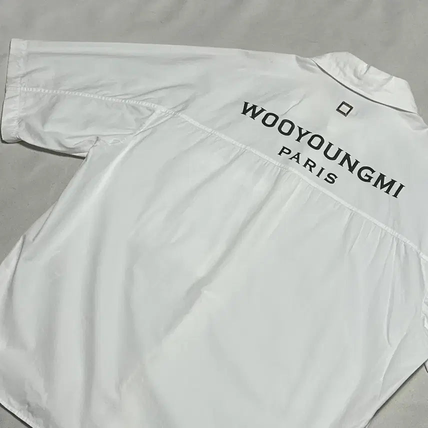 [SOLD OUT] 우영미 화이트 코튼 반팔 셔츠