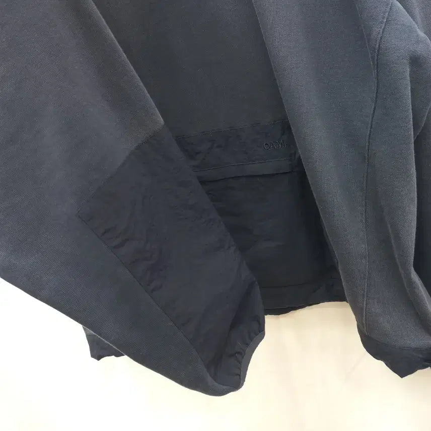 [BUNJANG] Outstanding Nylon Docking Oversized Hoodie (Navy) / 아웃스탠딩 나일론 도킹 오버핏 후드  (남 110)