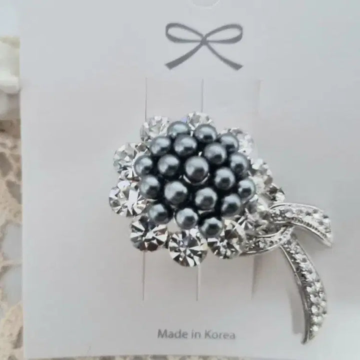 [BUNJANG] Pearl and Cubic Zirconia Brooch / 진주/큐빅 브로치(새상품)