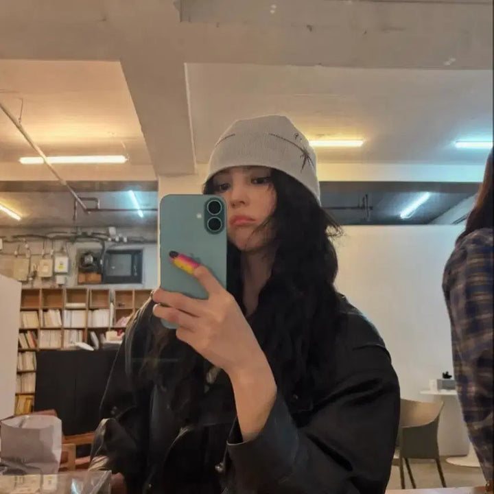 [BUNJANG] Tildon Han So-hee Beanie (Black) / 틸던 한소희 비니 (블랙)