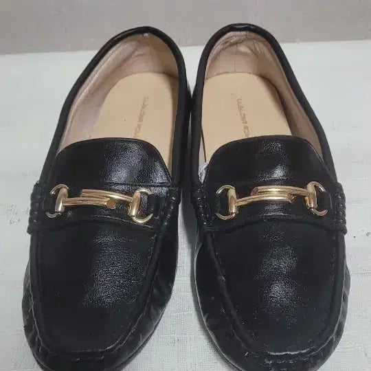 [BUNJANG] Claudia Rosa Black Loafers - Women&