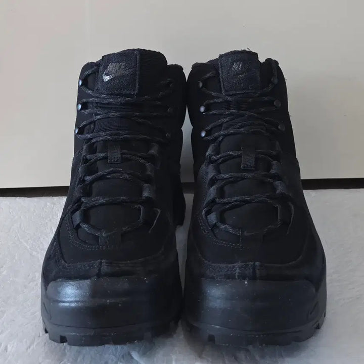 [BUNJANG] Nike City Classic Boots Triple Black / [250] 나이키 시티 클래식 부츠 트리플블랙