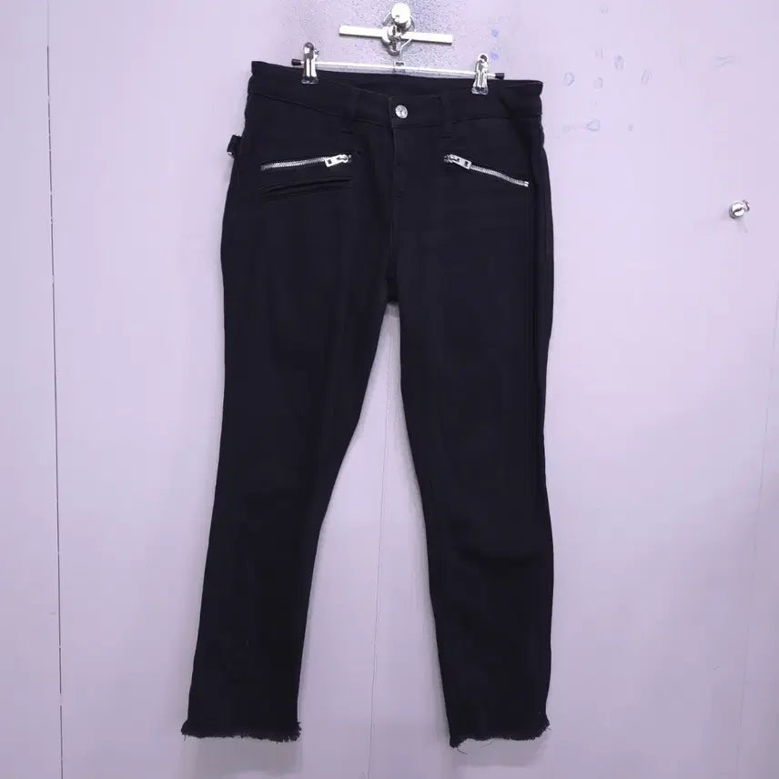 [SOLD OUT] 쟈딕앤볼테르) 여성 아바 프레이드 블랙진-28