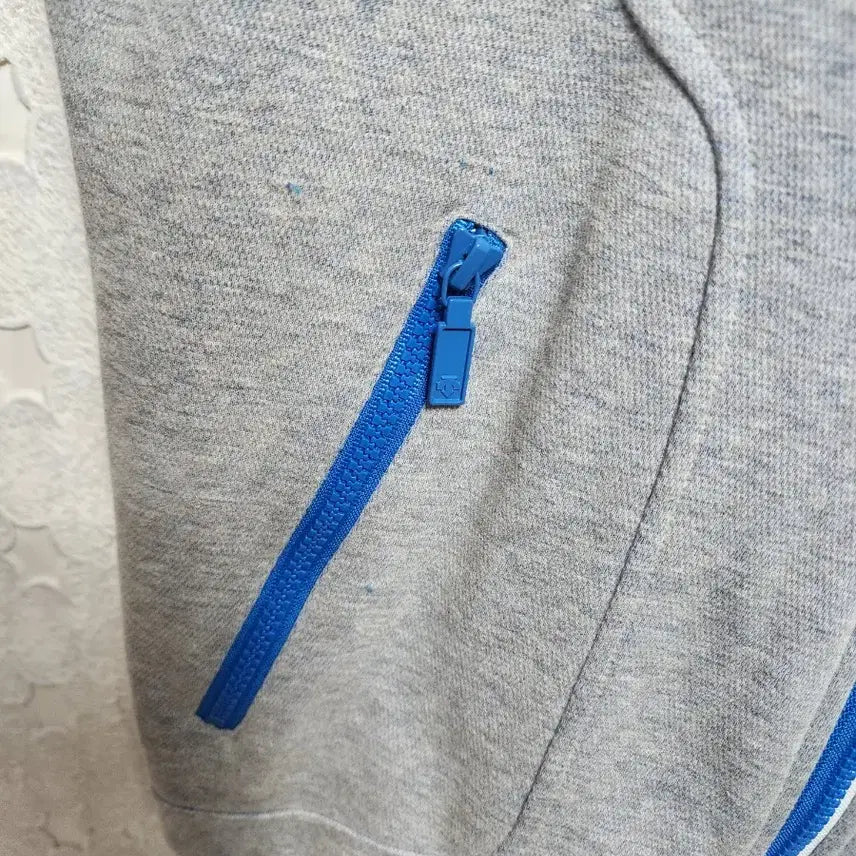 [BUNJANG] Descente Unisex Hooded Vest Zip-Up 95 / 데상트 후드조끼집업 공용95