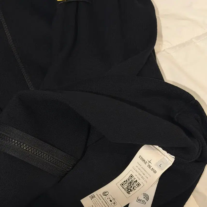 [BUNJANG] Stone Island Cotton Zip-up Cardigan / 스톤아일랜드 남성 와펜 패치 니트 코튼 집업 가디건 L