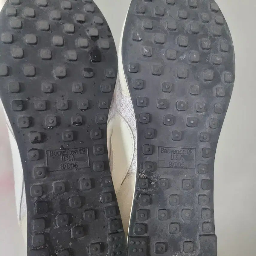 [BUNJANG] Nike Tailwind 79 Sneakers / 나이키 테일원드79 265