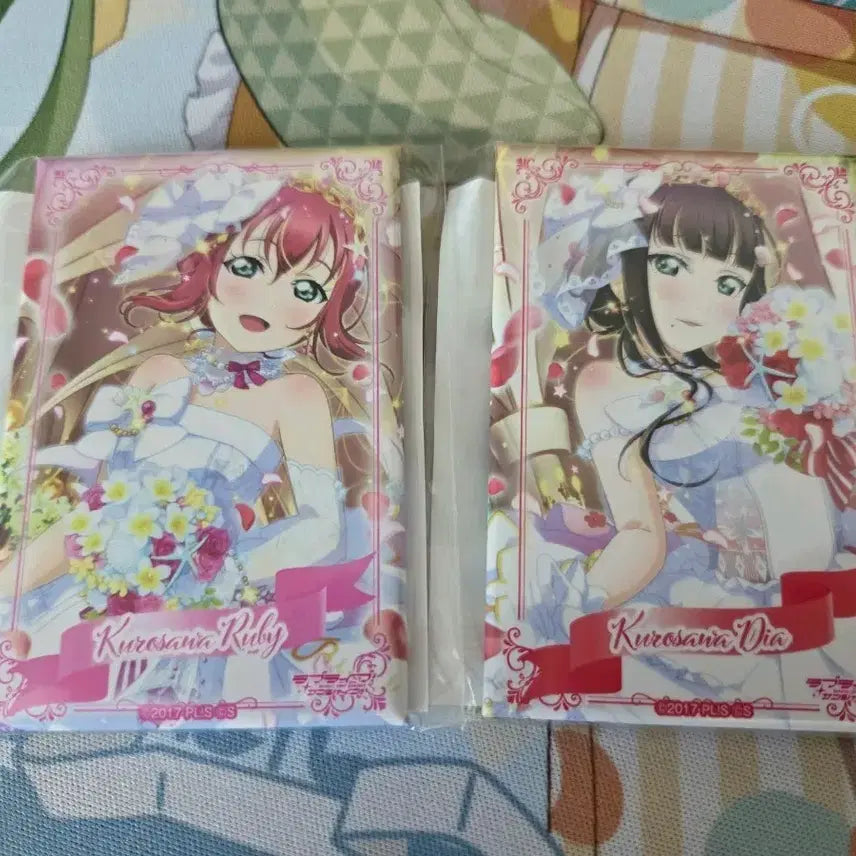 [BUNJANG] Love Live! Sunshine!! Aqours Ruby &amp; Dia Wedding Version Square Can Badge Set / 러브라이브 선샤인 아쿠아 쿠로사와 루비 다이아 웨딩버전 사각 캔뱃지 세트