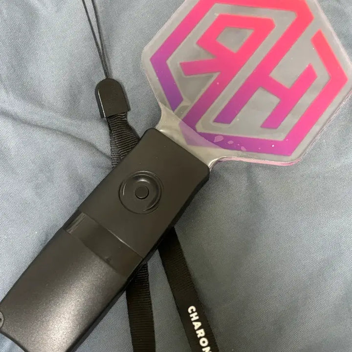 [BUNJANG] Lee Re Revolution Official Light Stick / 리레볼루션 구 응원봉