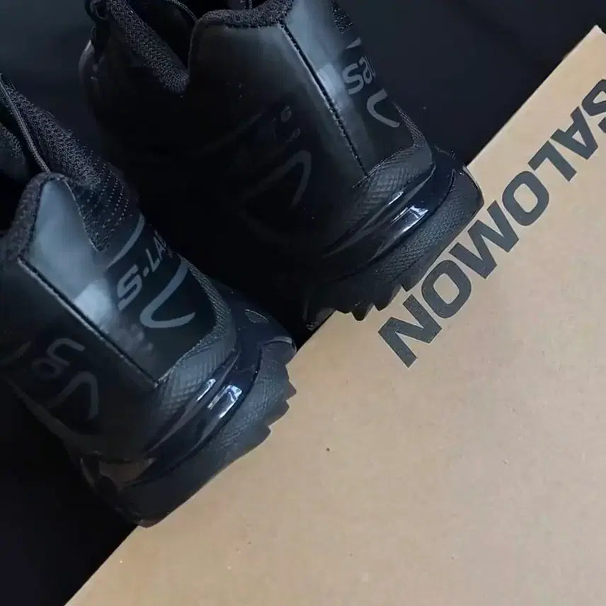 [BUNJANG] Salomon XT-6 Gore-Tex Black Silver 270mm Sneakers / 살로몬 XT-6 고어텍스 블랙 실버 270mm