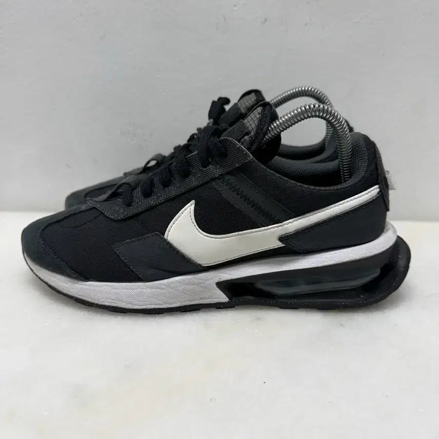 [BUNJANG] Nike Air Max Pre-Day Sneakers / (255)나이키 운동화 에어맥스 프리데이