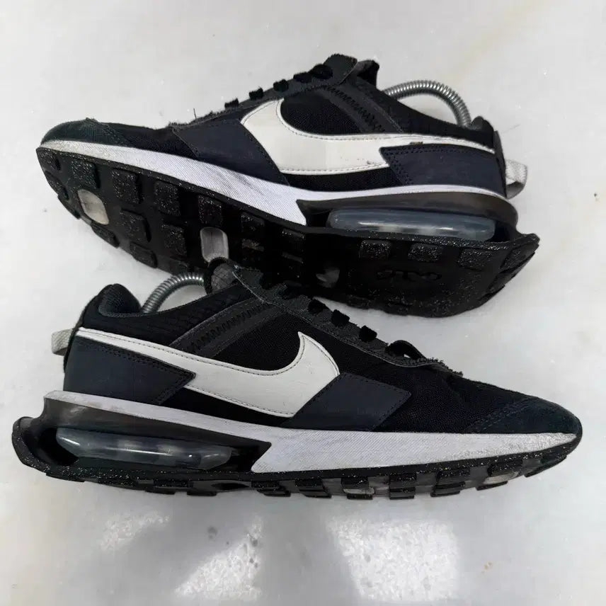 [BUNJANG] Nike Air Max Pre-Day Sneakers / (255)나이키 운동화 에어맥스 프리데이
