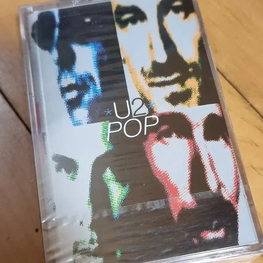 [SOLD OUT] U2 미개봉 카세트 테이프 판매합니다