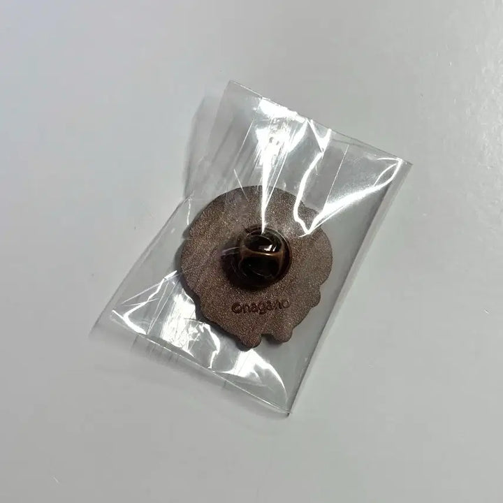 [BUNJANG] Chiikawa Kurimanju Pin Badge / 치이카와 쿠리만쥬 핀뱃지 금속뱃지