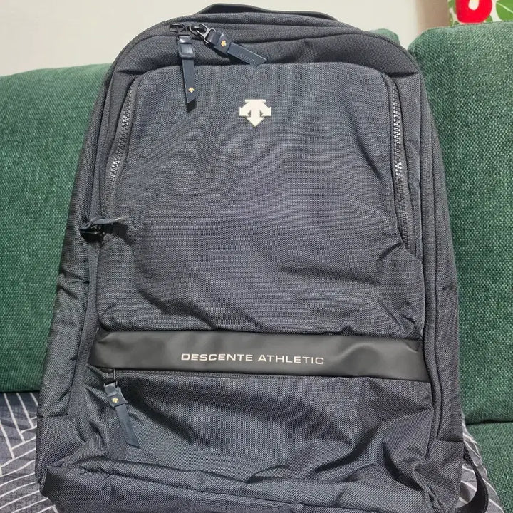 [BUNJANG] Descente Athletic Backpack S9126HBP13 DGY / 데상트 애슬레틱 백팩 S9126HBP13 DGY 팝니다