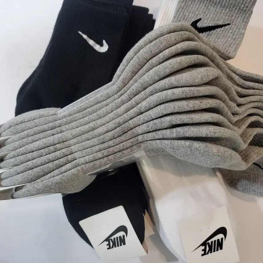 [BUNJANG] Nike Seamless Mid-Crew Running Socks (10 Pairs) / 나이키 무봉제 러닝 중목 양말 남.여공용  10켤레