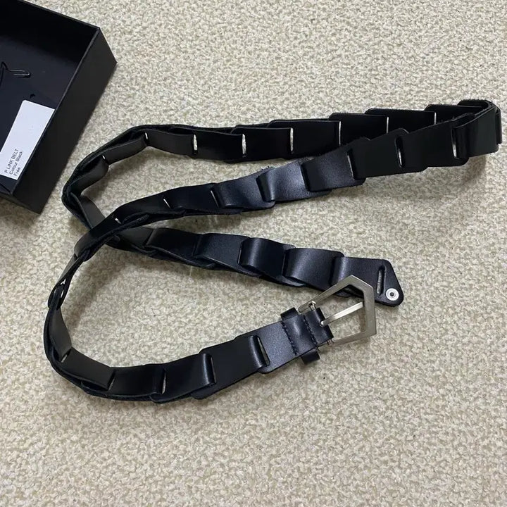 [BUNJANG] aieul P Link Belt Black / 아이엘 aieul P Link 벨트 블랙