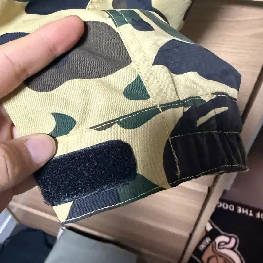 [SOLD OUT] 베이프 마운틴 파카