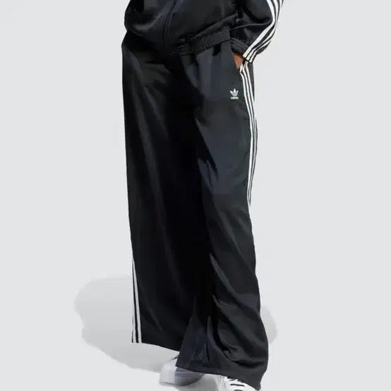 [BUNJANG] Adidas Satin Wide Black Pants / 아디다스 새틴 와이드 블랙 IU2520 새상품