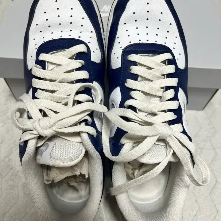 [BUNJANG] Nike Air Force 1 Cut-Out Swoosh Midnight Navy Sneakers / 에어포스1 컷아웃 스우시 미드나잇네이지 판매합니다
