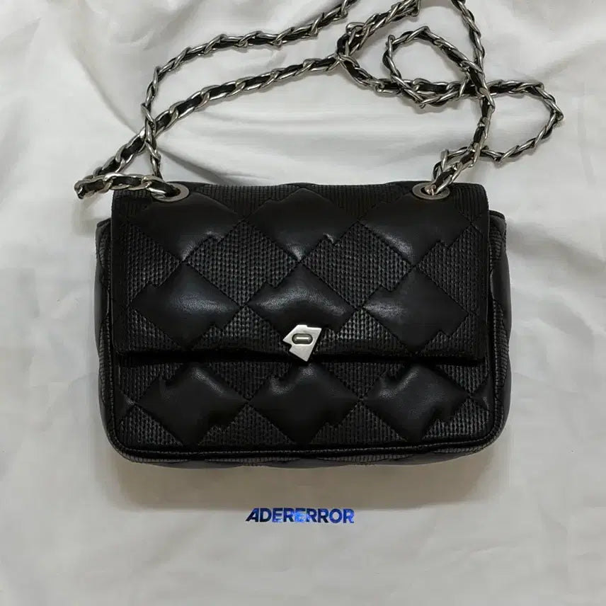 [SOLD OUT] 아더에러 테닛 토트백 느와르 사넬백