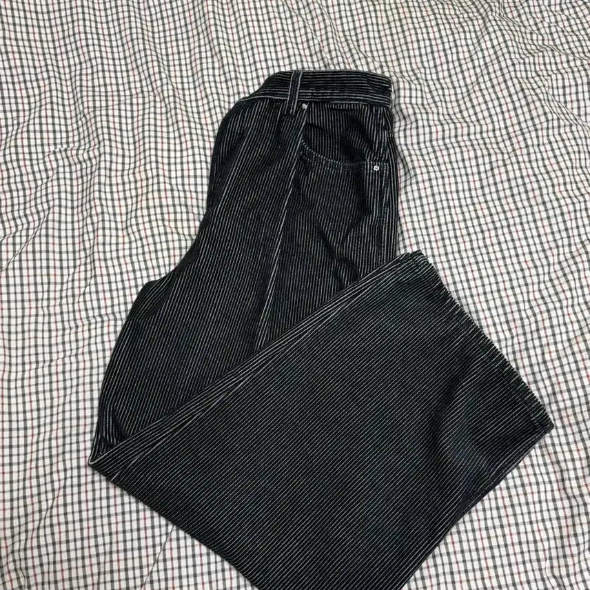 [BUNJANG] Modest Mood Corduroy Pants / 모데스트무드 Corduroy Pants