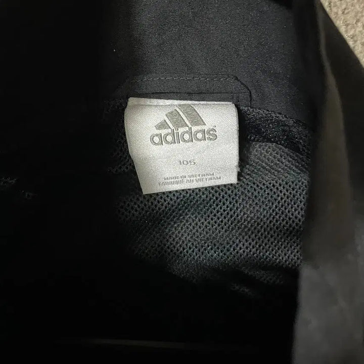 [BUNJANG] Adidas Gold Trim Windbreaker Jacket / XL 아디다스 금장 바람막이 N.3461
