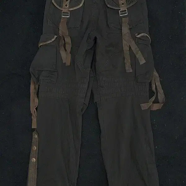 [BUNJANG] DOHC Deadstock Black Cargo Pants L / DOHC 데드스탁 아일렛 블랙 카고팬츠 L