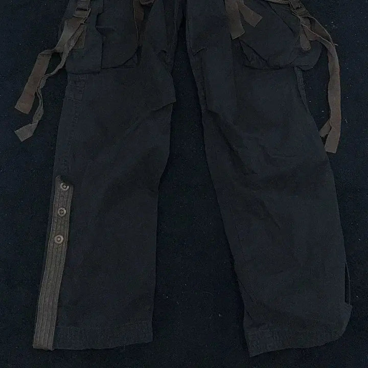 [BUNJANG] DOHC Deadstock Black Cargo Pants L / DOHC 데드스탁 아일렛 블랙 카고팬츠 L