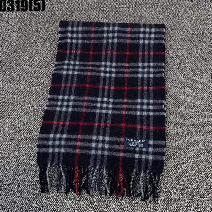 [BUNJANG] Burberry Black Check Cashmere Scarf / 버버리 블랙 체크 캐시미어 머플러 0319