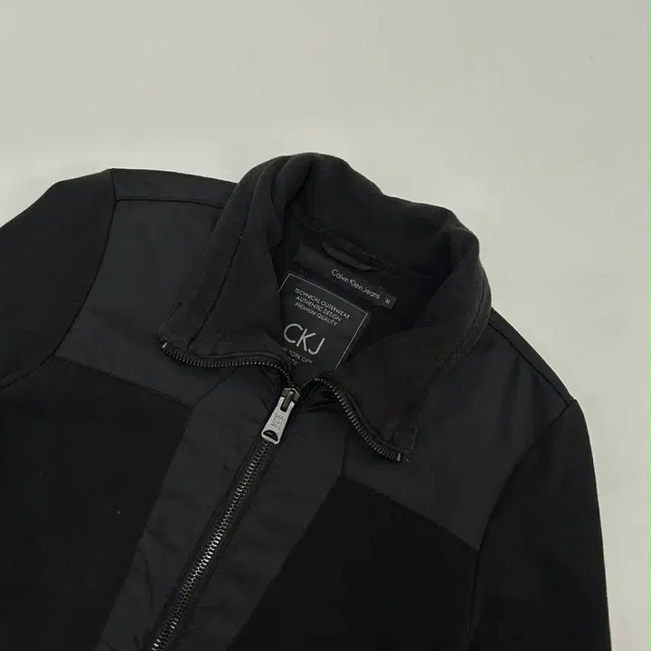 [BUNJANG] Calvin Klein Jeans Nylon Mix Zip-Up Jacket / [M] 캘빈클라인 진스 나일론 믹스 집업 자켓